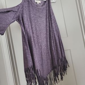 Purple cold shoulder fringe xl Umgee top Spring
